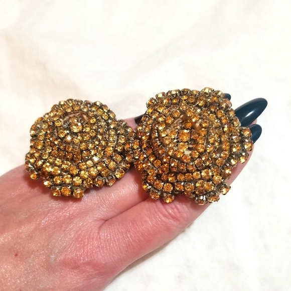 Rebecca de Ravenel's AVA Topaz Crystal Runway Statement Earrings - Picture 9 of 10